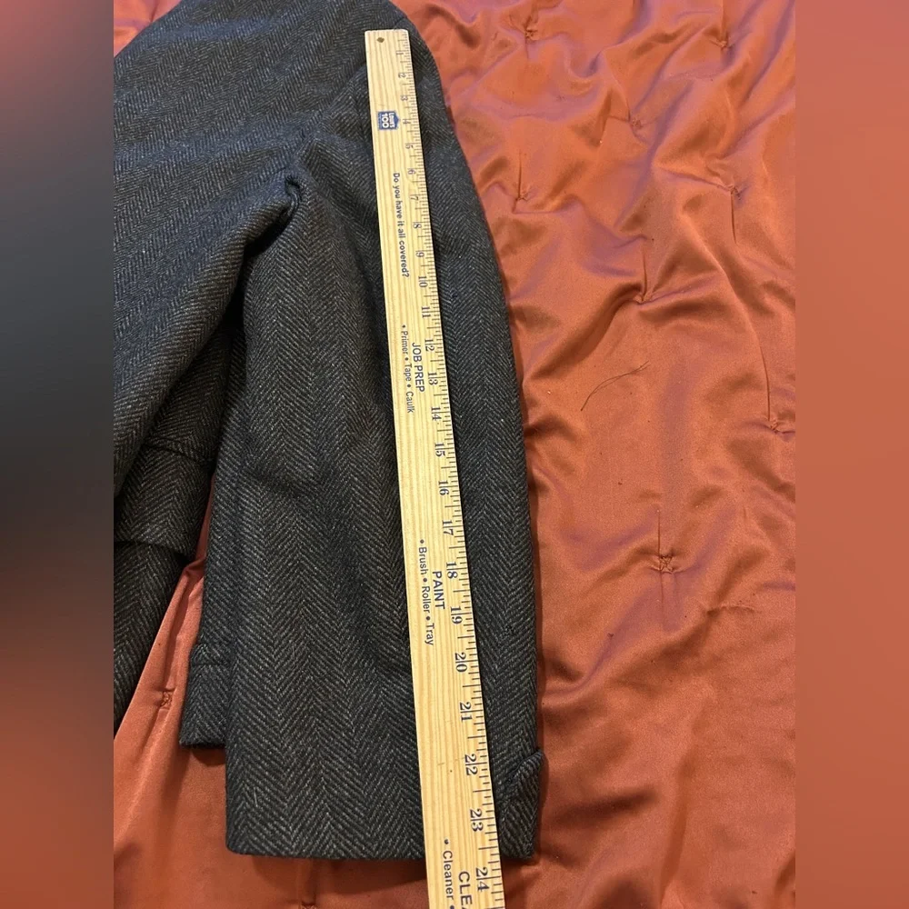 Vintage Bamberger's Mens Charcoal Grey Herringbone Wool Overcoat Long Jacket